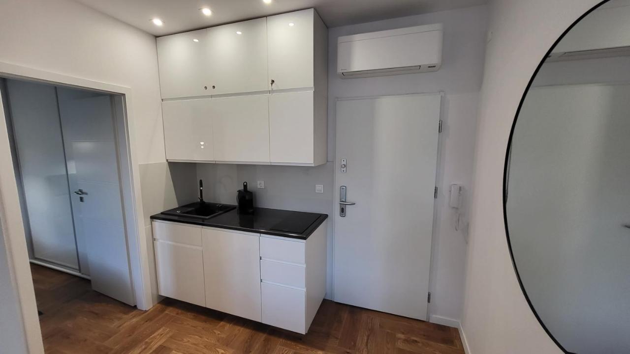 Malibu Apartments Μπιμπιόνε Εξωτερικό φωτογραφία